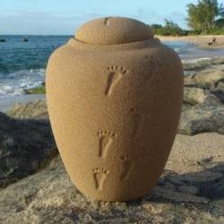Biodegradable & Eco-Friendly Urns